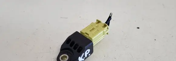 Toyota RAV 4 (XA30) Airbag deployment crash/impact sensor 8983142010 70241CY