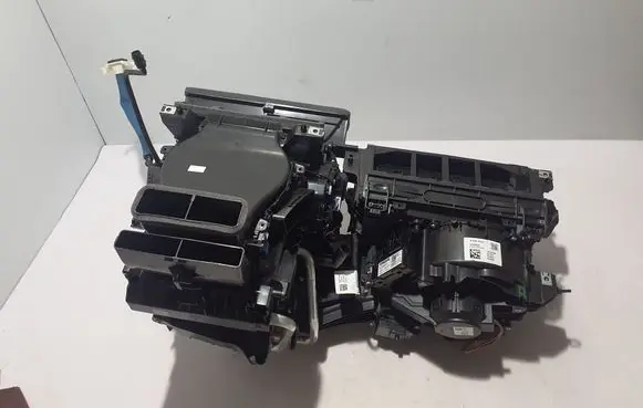 Volvo C40 Interior heater climate box assembly 32329646
