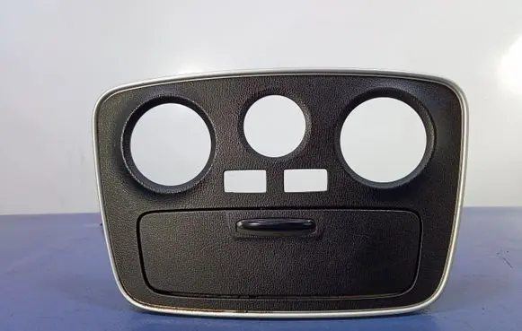 Hyundai Sonata Glove box 84742-3K000