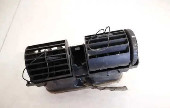 Opel Astra G Dash center air vent grill 90560344