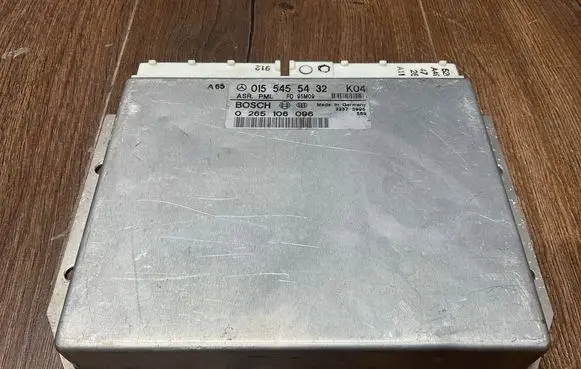 Mercedes-Benz S W140 Engine control unit/module 0155455432 0265106096
