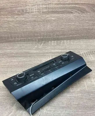 Audi A4 S4 B8 8K Climate control unit 8T2820043S