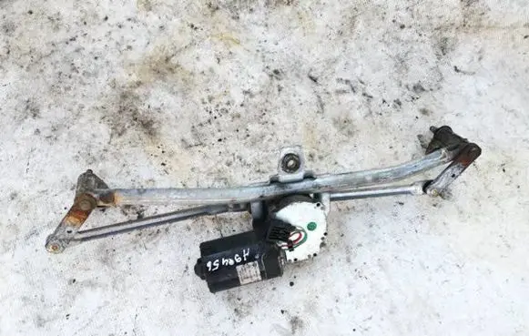Skoda Octavia Mk1 (1U) Front wiper linkage and motor 1j0955673a