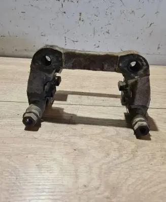 Volvo V70 Brake caliper pad carrier rear 