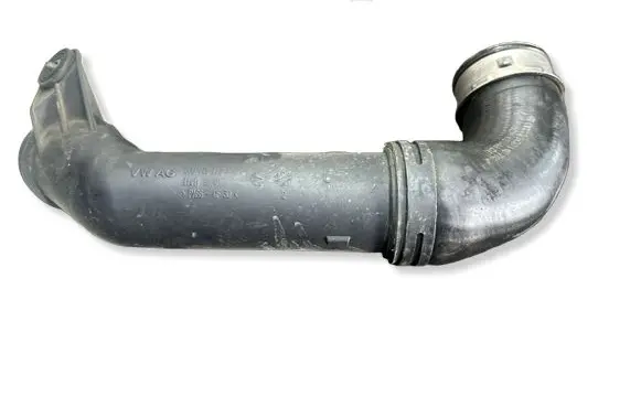 Volkswagen PASSAT B6 Intercooler hose/pipe 3C0145770B