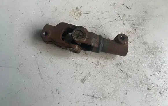 Nissan Micra Steering column universal joint