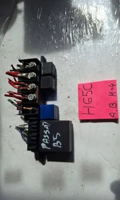 Volkswagen PASSAT B5 Other relay 4B0955531A
