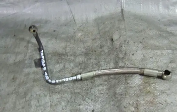 Opel Zafira B Turbo turbocharger oiling pipe/hose