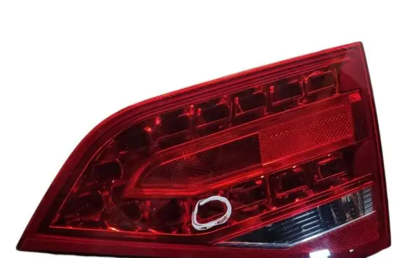 Audi A4 S4 B8 8K Tailgate rear/tail lights 8K5945094B