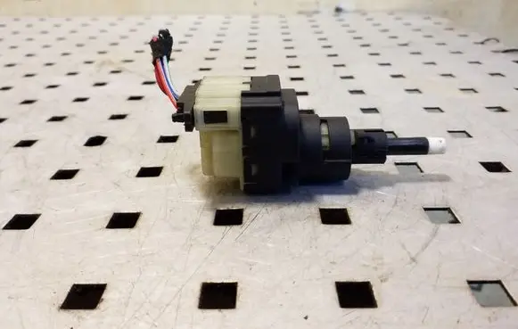 Volkswagen Touran I Brake pedal sensor switch 1K294551