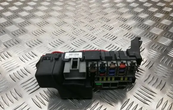 Volvo V60 Fuse module DPN13800159HWB