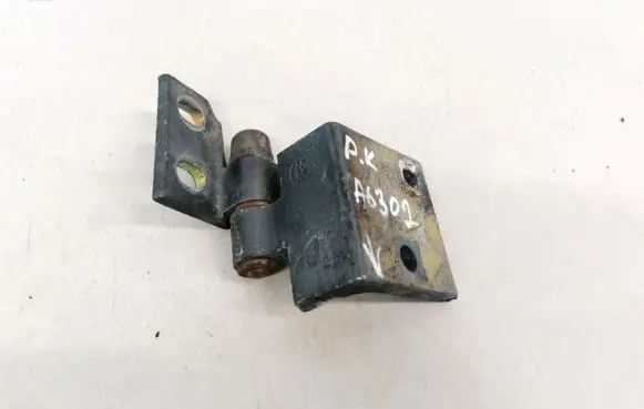 Peugeot 406 Front door upper hinge