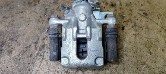 Honda Civic Rear brake caliper