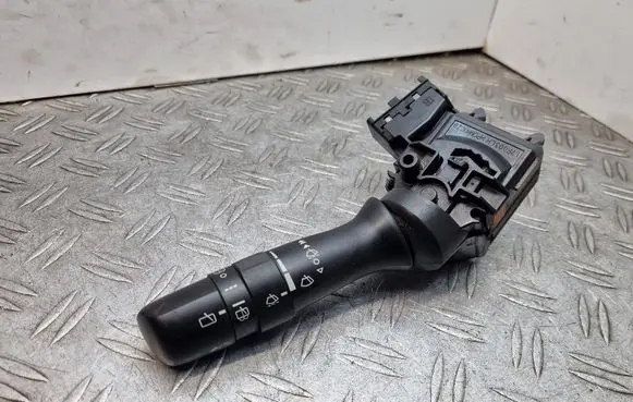 Toyota Auris 150 Wiper control stalk 02411 17F582 0241117F582