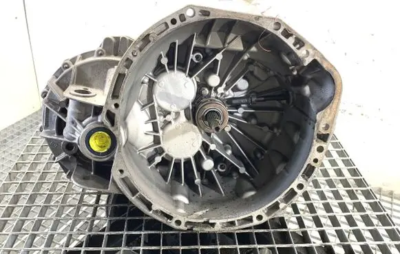 Opel Movano B Manual 5 speed gearbox PF6062