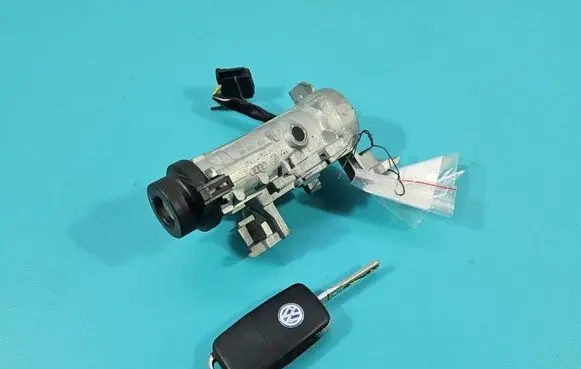 Volkswagen Golf V Ignition lock 1K0905851B IMPRK1555895