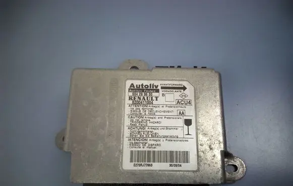 Renault Megane II Airbag control unit/module 8200411004 604289600