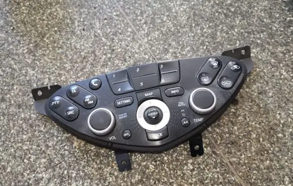 Nissan Primera Head unit multimedia control 28395BA000