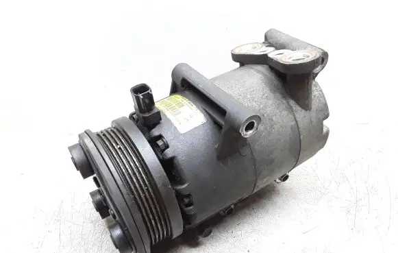 Volvo V50 Air conditioning (A/C) compressor (pump) 6M5H19D629AB