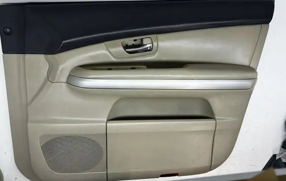 Lexus RX 330 - 350 - 400H Front door card panel trim 