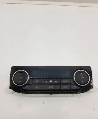 Mitsubishi L200 Climate control unit 7820A745 CAD502A034