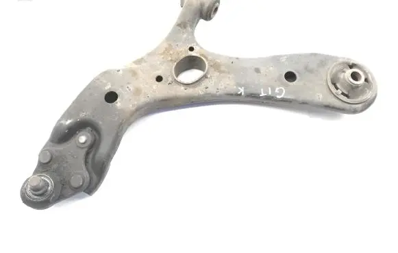 Toyota Verso-S Front lower control arm/wishbone