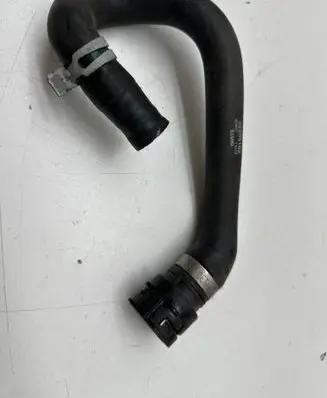 Volvo S90, V90 Engine coolant pipe/hose 8888627392 22203162 32203162