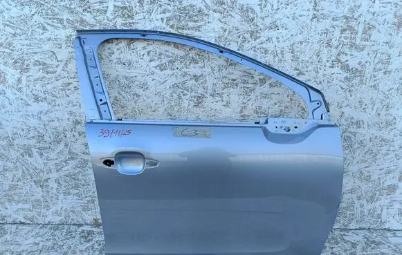 Citroen C3 Front door 391125