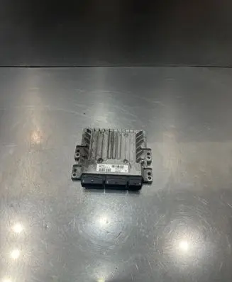 Renault Laguna III Engine control unit/module S180067143A 237101478R
