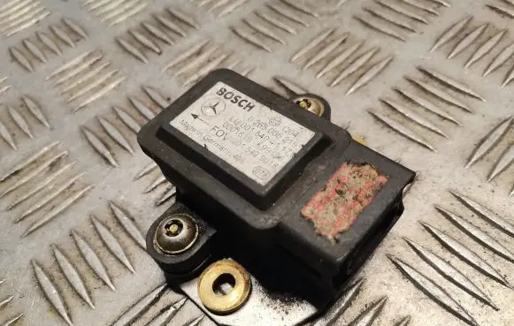 Mercedes-Benz Vaneo W414 Yaw turn rate sensor 0015404417