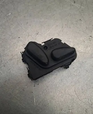 Mercedes-Benz E W211 Seat control switch 2108213751 03463820