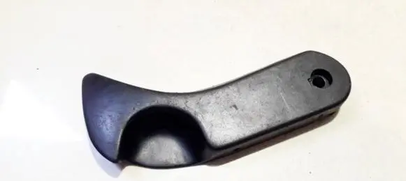 BMW 5 E39 Engine bonnet (hood) release handle 8226621
