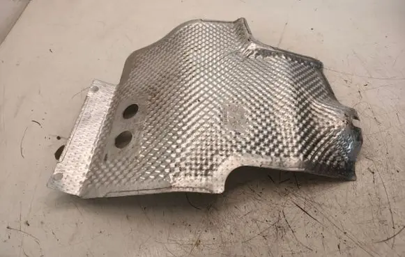 Jeep Grand Cherokee Heat shield in engine bay 68211984AA