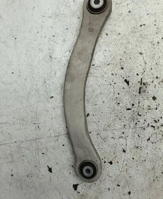 Audi Q7 4M Rear upper control arm/wishbone 4M0505397