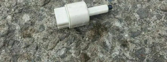 Toyota Avensis T250 Brake pedal sensor switch
