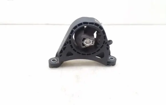 Opel Insignia A Engine mount bracket 13227769