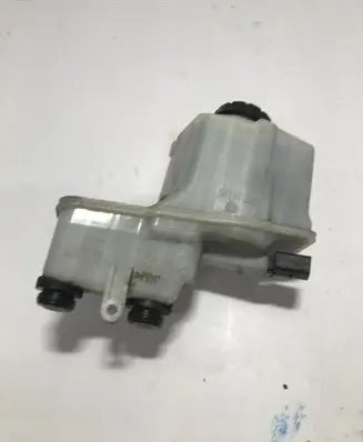 Seat Leon (5F) Brake fluid reservoir 5Q2611301