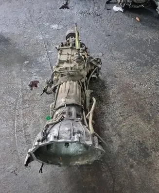 Mitsubishi Pajero Automatic gearbox 84540465