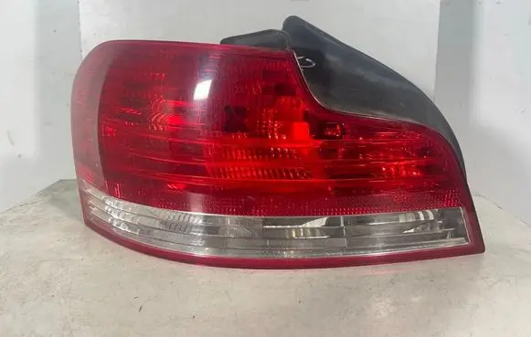 BMW 1 E82 E88 Rear/tail lights 2VP00961501