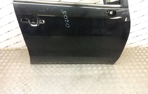 Suzuki SX4 S-Cross Front door