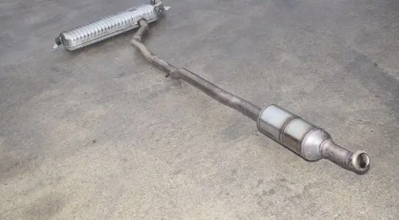 BMW 1 F40 Muffler/silencer 8690794 9845197 18309845197