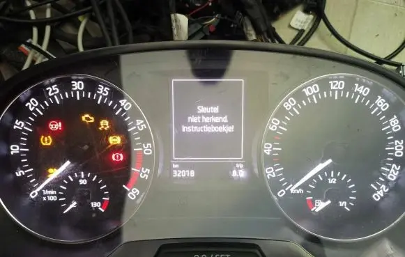 Skoda Fabia Mk3 (NJ) Speedometer (instrument cluster) 6V0920741A