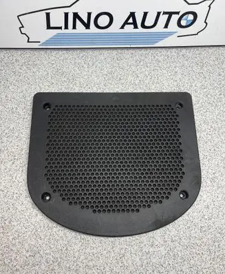BMW 5 GT F07 Subwoofer grill/trim 9151960
