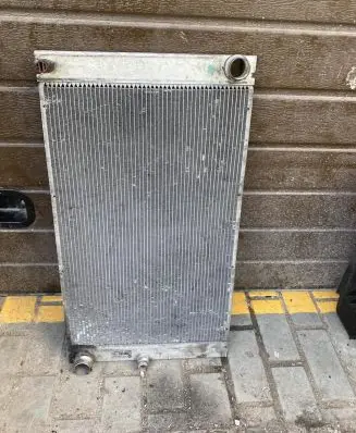 BMW 7 E65 E66 Coolant radiator 1711779513802 E3777003