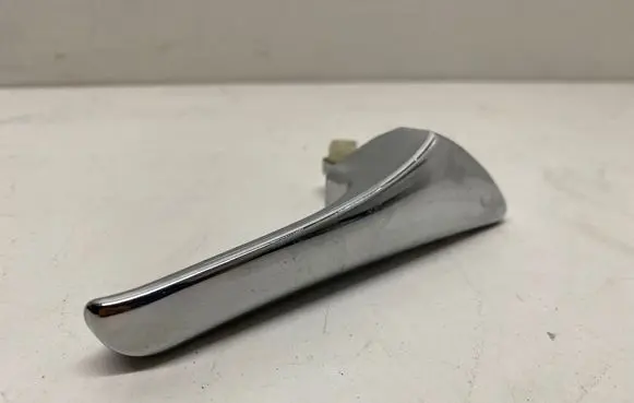 Mercedes-Benz CLS C219 Front door interior handle A2117660224