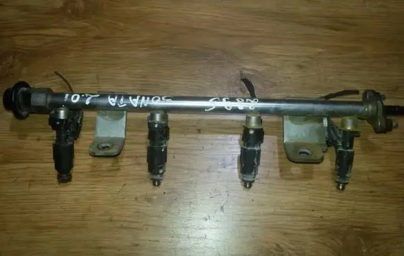 Hyundai Sonata Fuel main line pipe HMC3530123700 HMC35301-23700