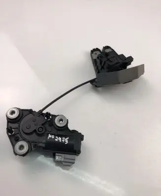 Volvo S90, V90 Tailgate/trunk/boot lock/catch/latch 32149887
