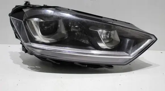 Volkswagen Golf Sportsvan Headlight/headlamp