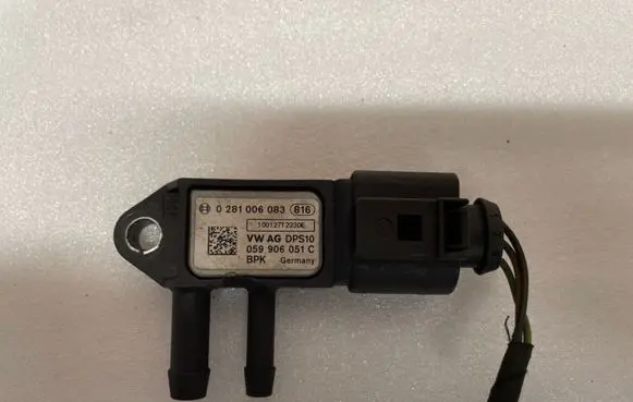 Audi A3 S3 8V Exhaust gas pressure sensor 059906051C
