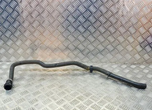 BMW 4 F32 F33 Engine coolant pipe/hose 9208169
